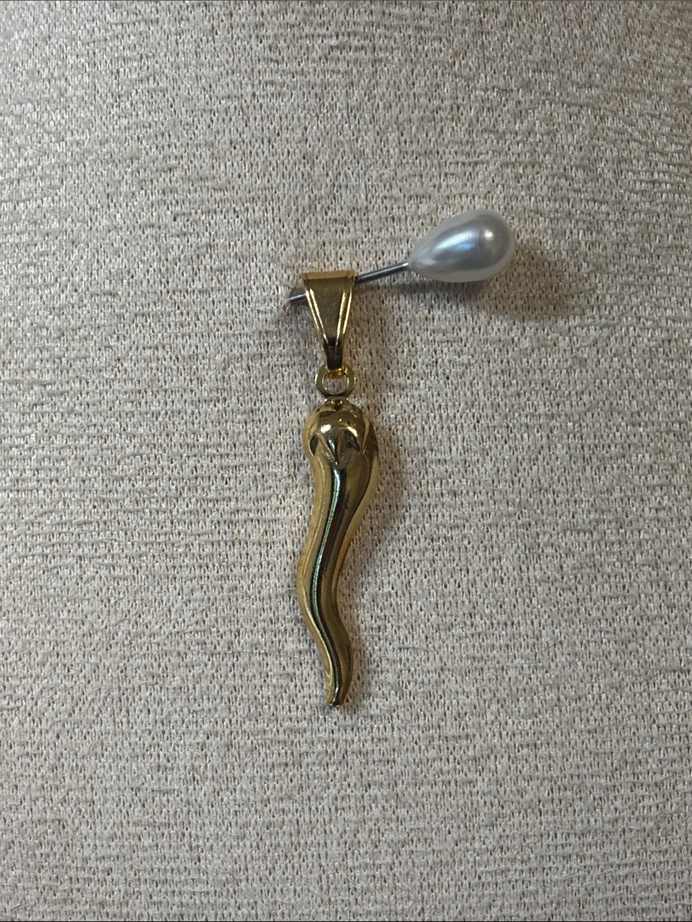 18k Yellow Gold Filled Italian Horn Cornicello Pendant 1.5”